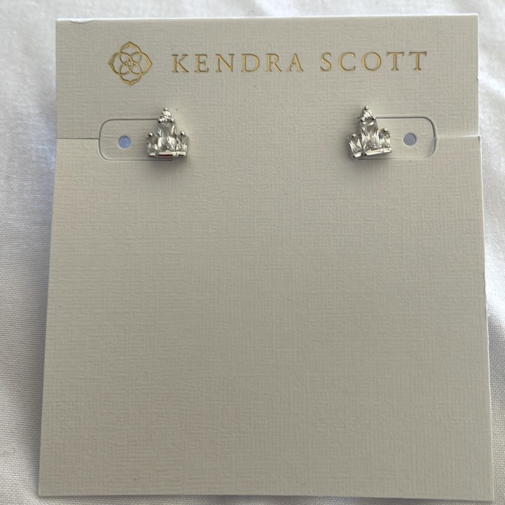 Kendra Scott earrings